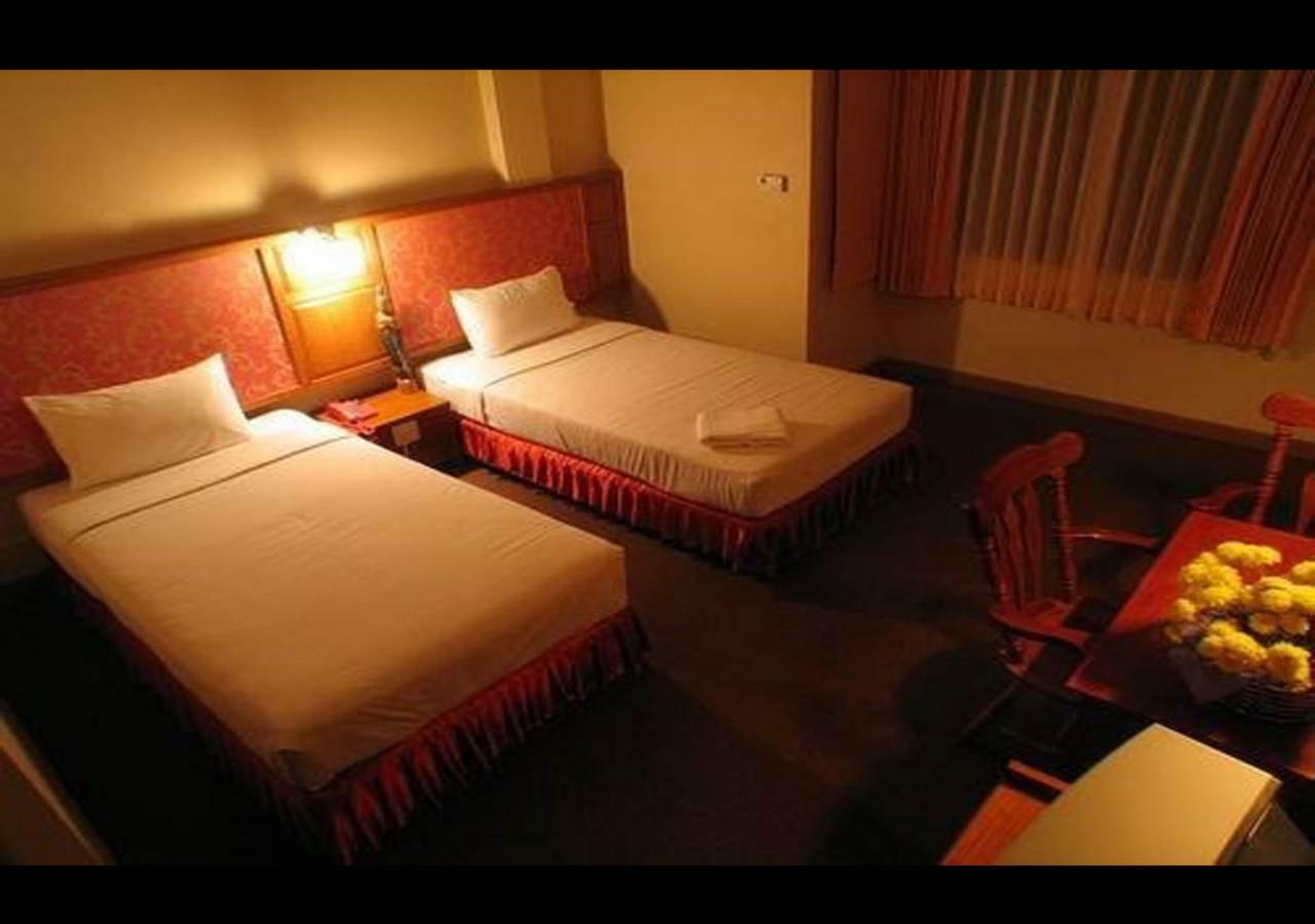 Phimai Inn Hotel Exterior foto